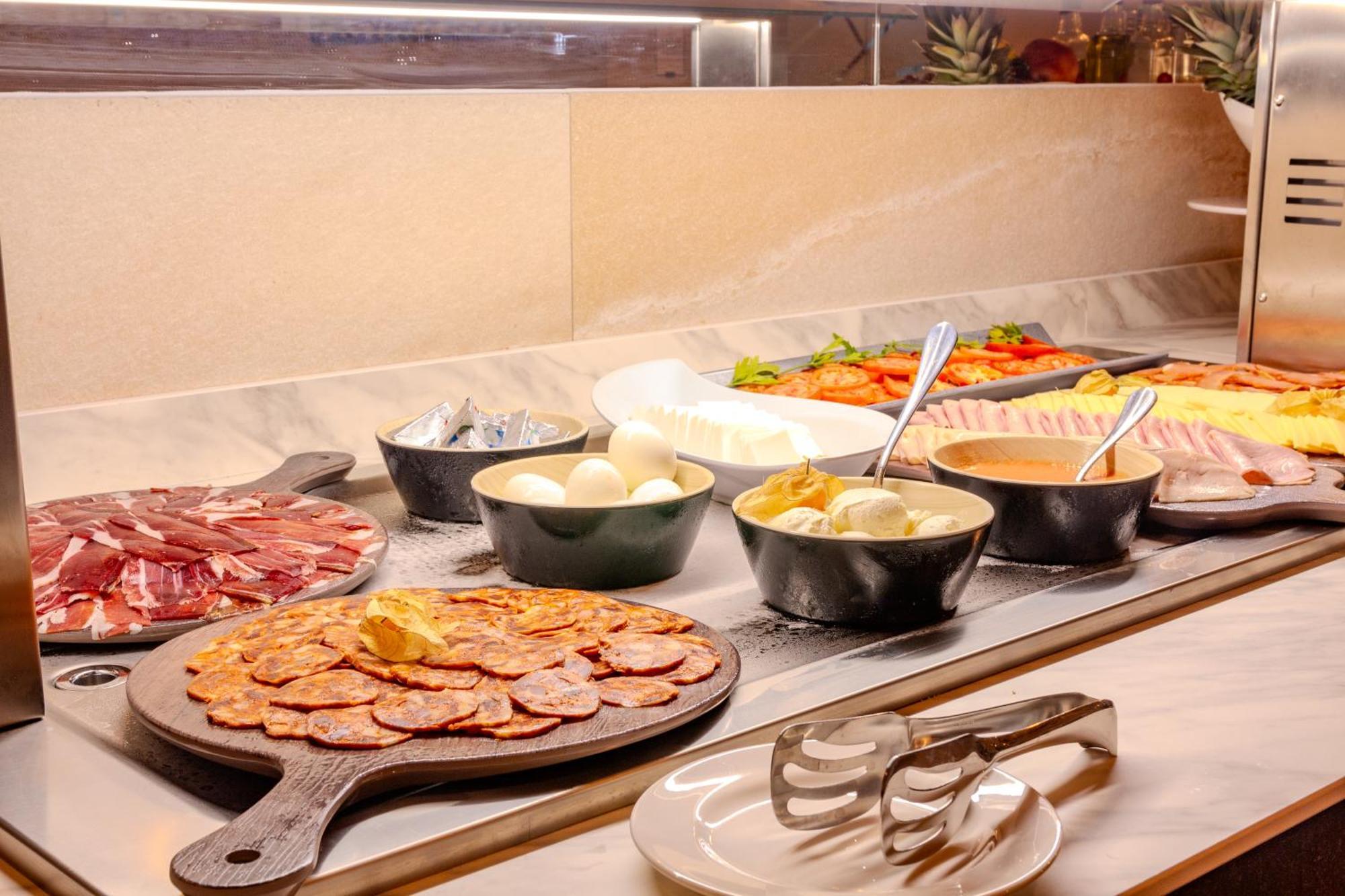 Event Tarifa By Qhotels - Adults Recommended エクステリア 写真