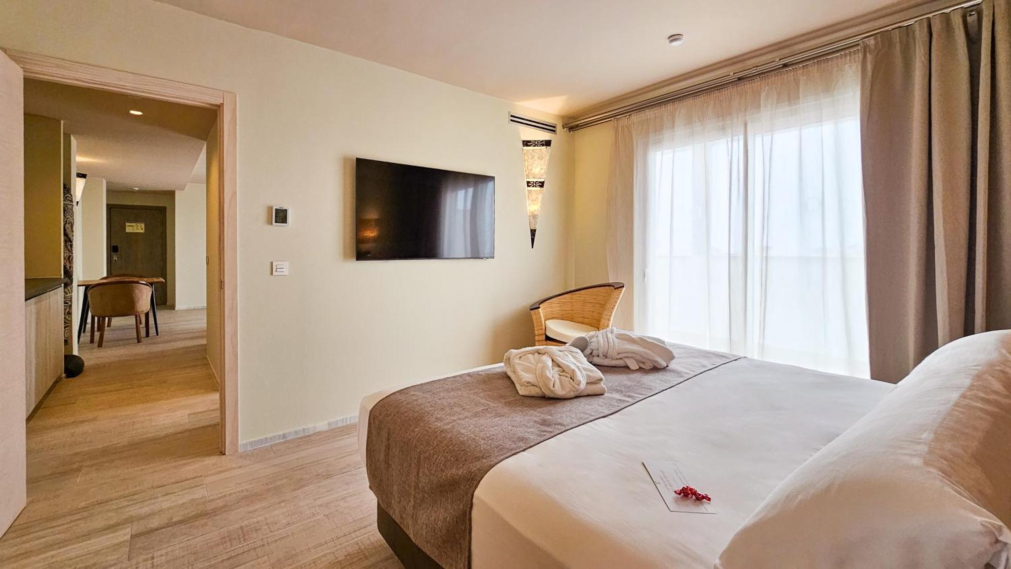 Event Tarifa By Qhotels - Adults Recommended エクステリア 写真