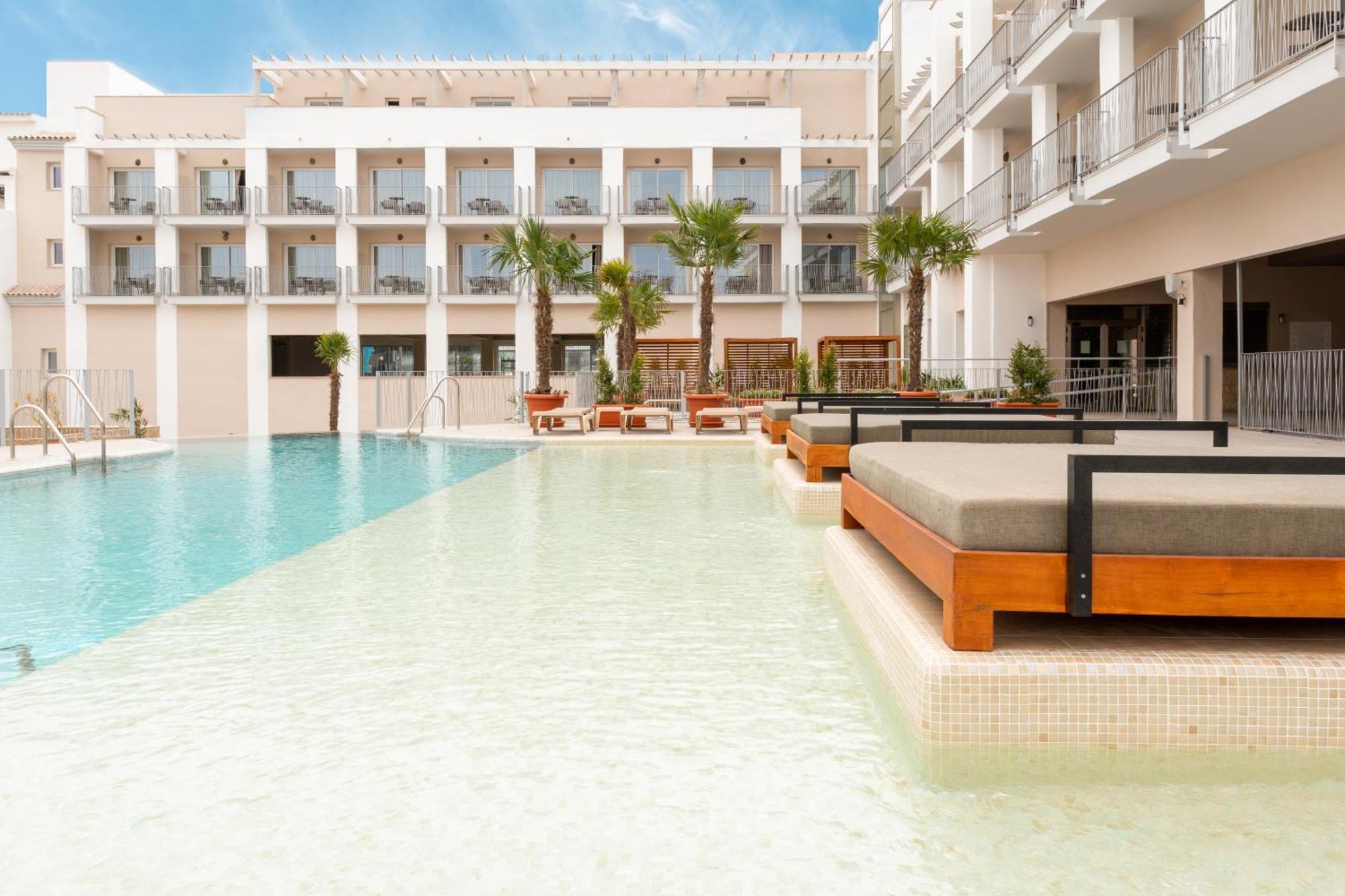 Event Tarifa By Qhotels - Adults Recommended エクステリア 写真